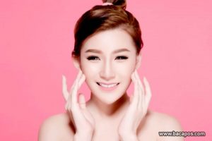 Produk perawatan kulit terbaik alami dan cara merawat menggunakan produk pembersih wajah alami