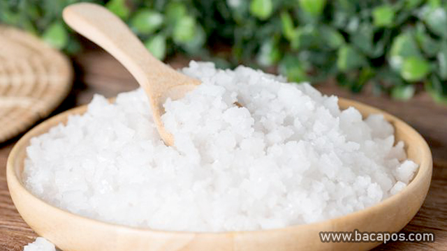 Kurangi mengkonsumsi garam