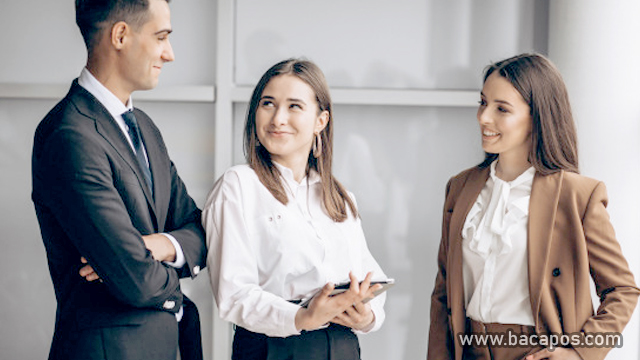 Perhatikan Kehadiran