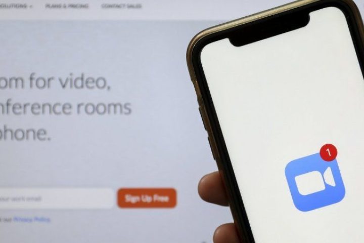 Pasang Foto di Zoom Melalui Laptop & Android Dengan Mudah