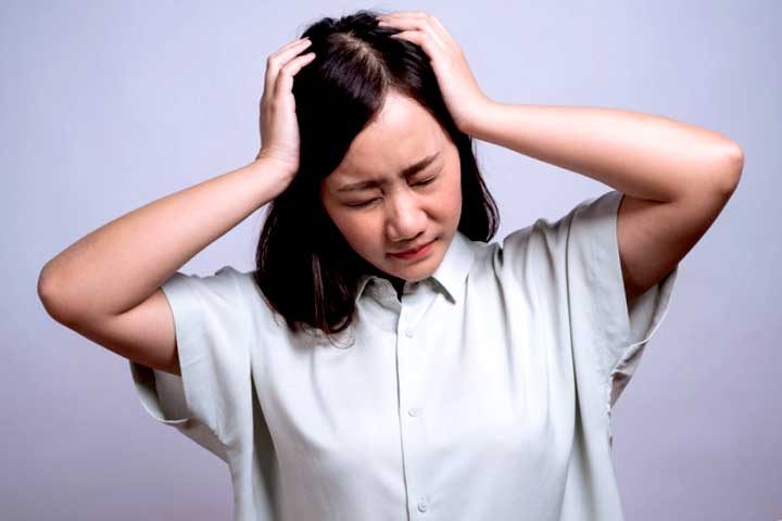 Cara Mengobati Sakit Kepala Dan Migrain Dengan Mudah pengobatan rumahan