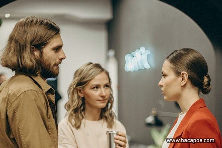 Cara mengetahui pasangan cemburu berdasarkan zodiak