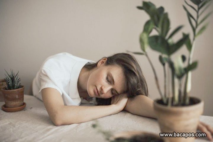 Tips cara merelakan gebetan, melupakan dan menjauh dari gebetan