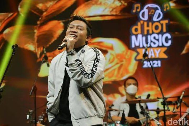 Lagu Jawa Viral Di TikTok, 7 Judul Yang Enak Di Dengar